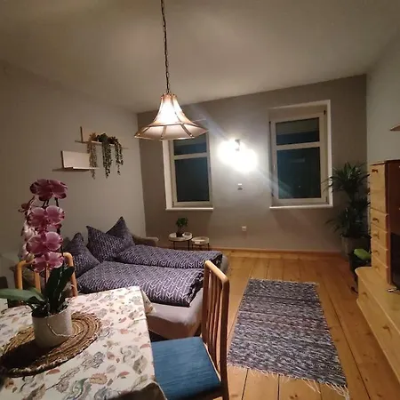 Tiroler Mit Bergblick