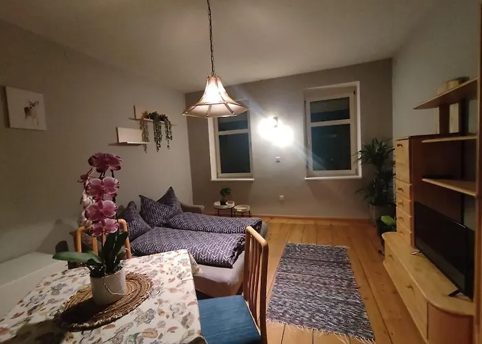 Tiroler Mit Bergblick